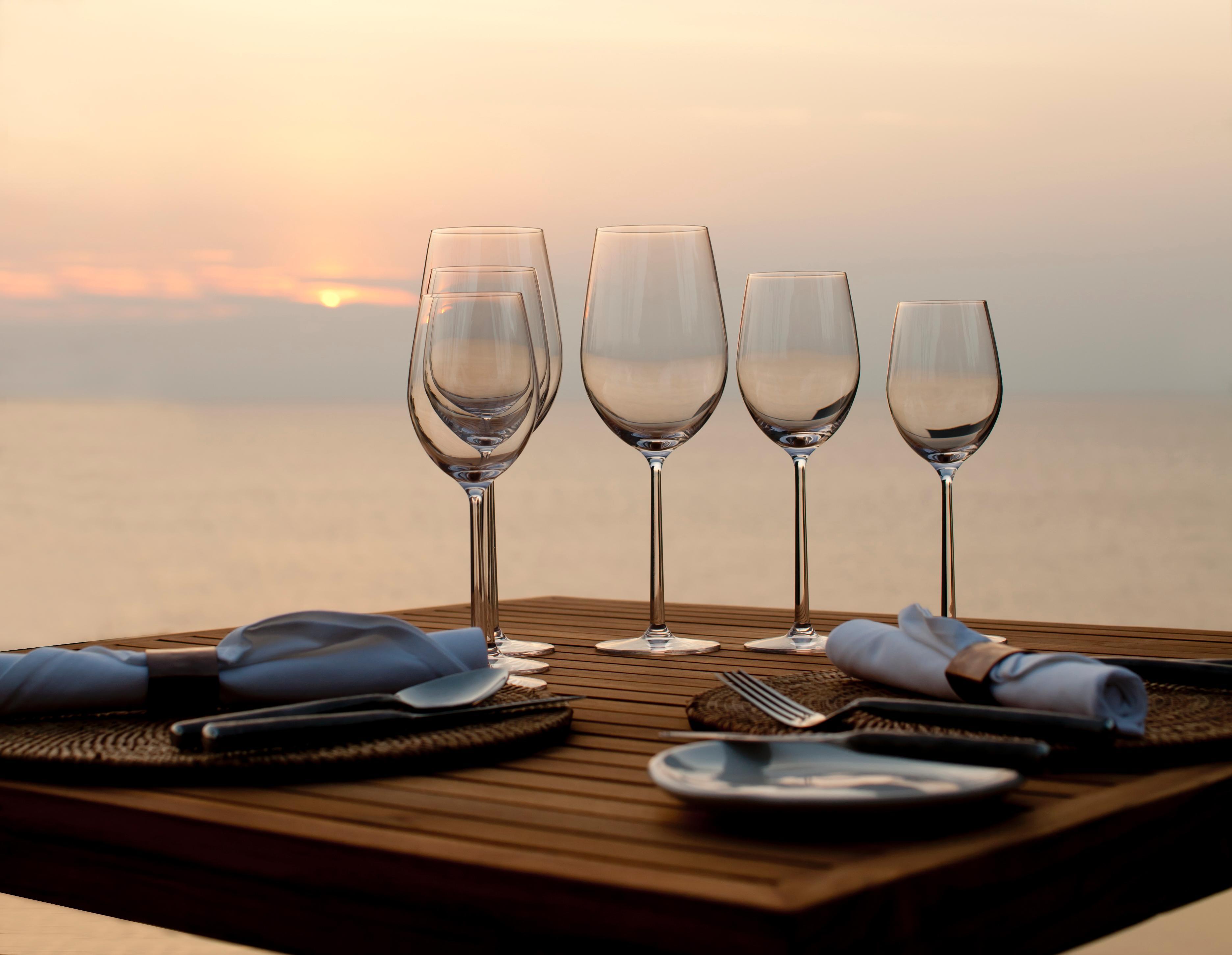 Pullman Phuket Arcadia Naithon Beach المظهر الخارجي الصورة Wine glasses