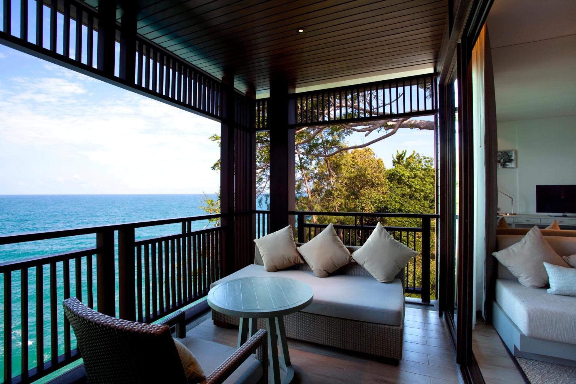 Pullman Phuket Arcadia Naithon Beach المظهر الخارجي الصورة A room at the resort