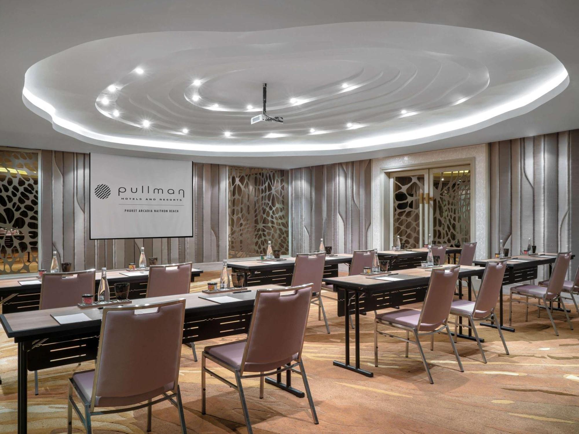 Pullman Phuket Arcadia Naithon Beach المظهر الخارجي الصورة Meeting room