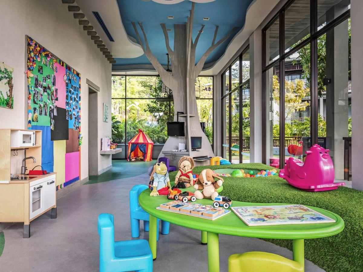 Pullman Phuket Arcadia Naithon Beach المظهر الخارجي الصورة The Children's Club at the InterContinental Budapest